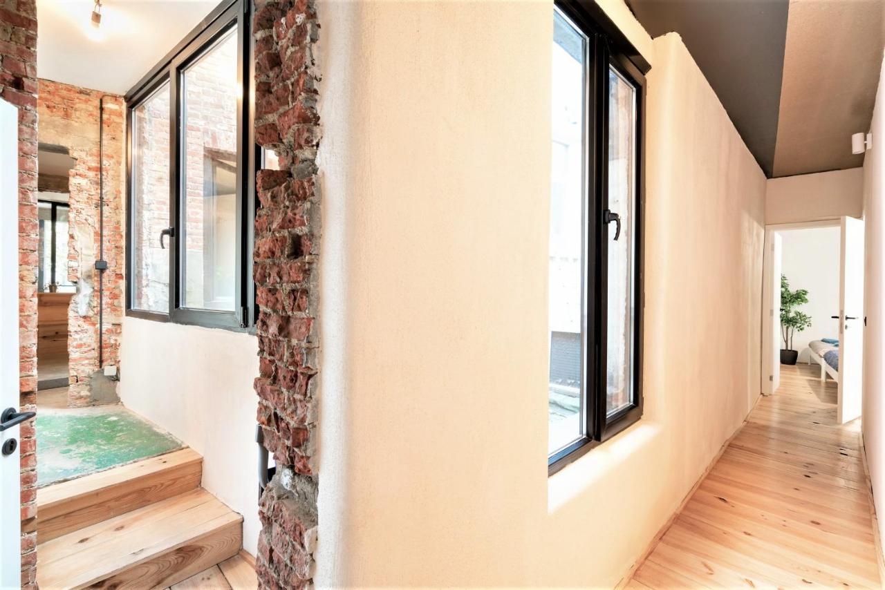 The Industrial Apartments Antwerpen Bagian luar foto