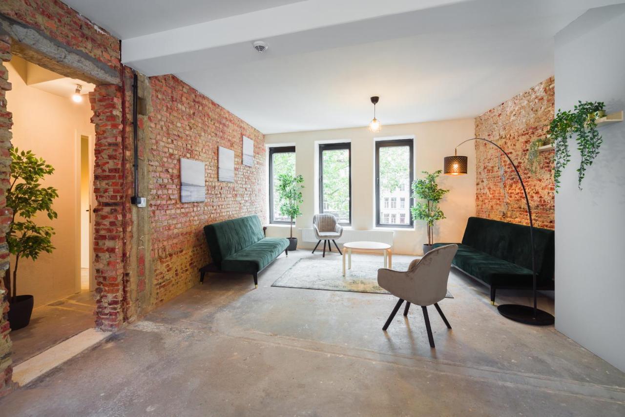 The Industrial Apartments Antwerpen Bagian luar foto