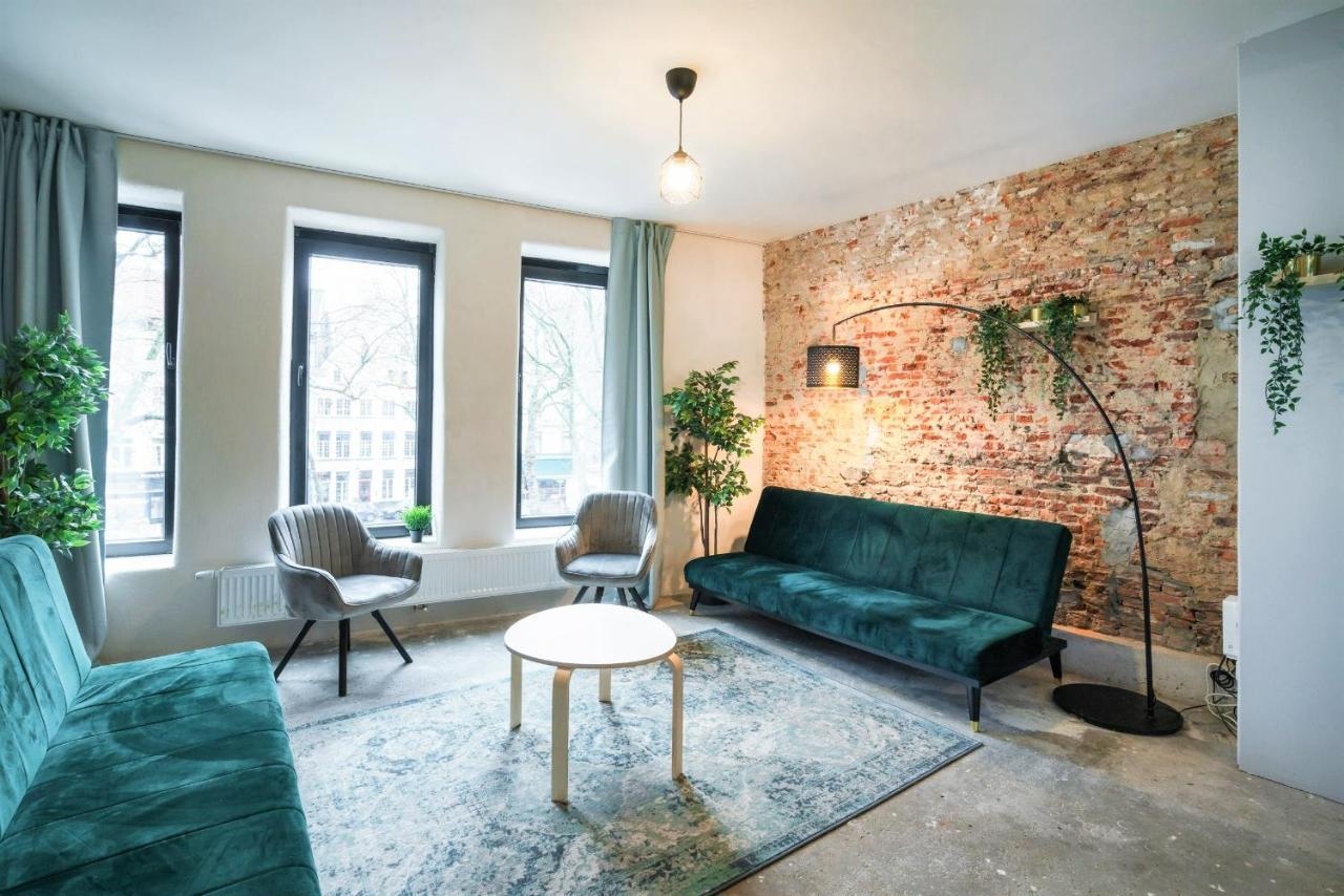 The Industrial Apartments Antwerpen Bagian luar foto