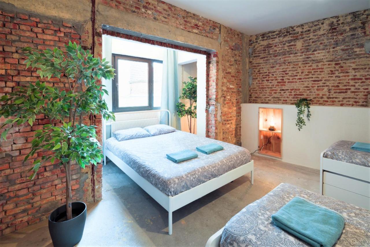The Industrial Apartments Antwerpen Bagian luar foto