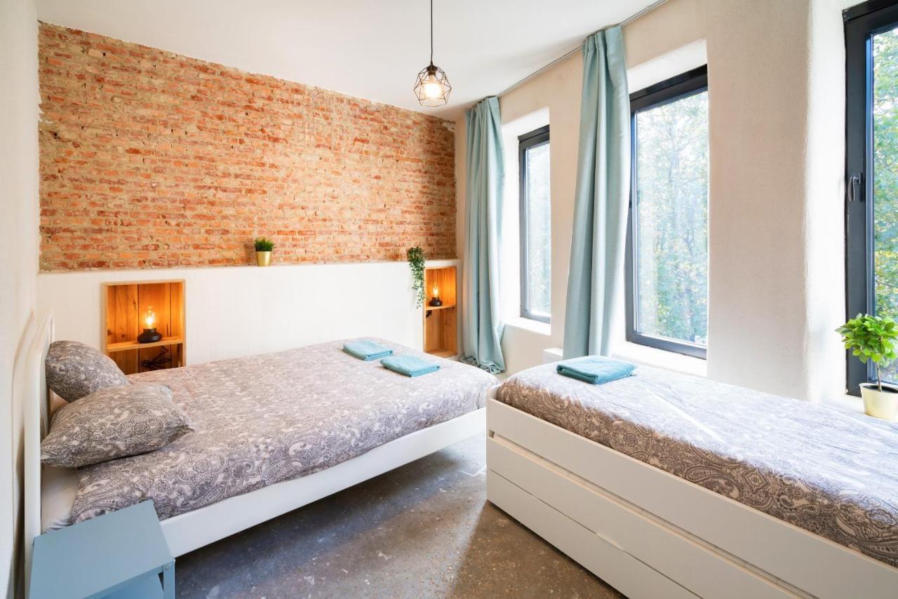 The Industrial Apartments Antwerpen Bagian luar foto