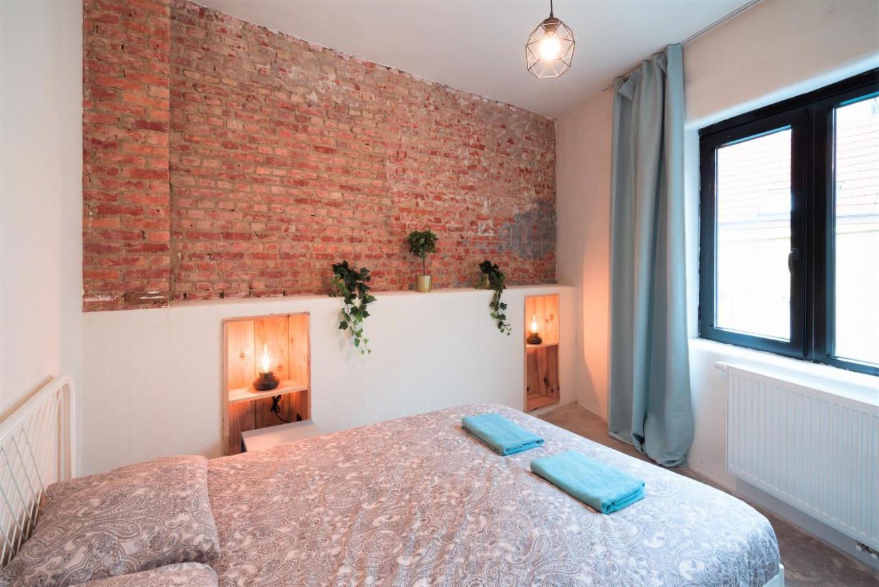 The Industrial Apartments Antwerpen Bagian luar foto