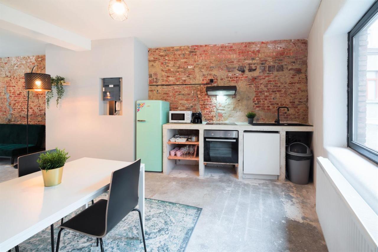 The Industrial Apartments Antwerpen Bagian luar foto