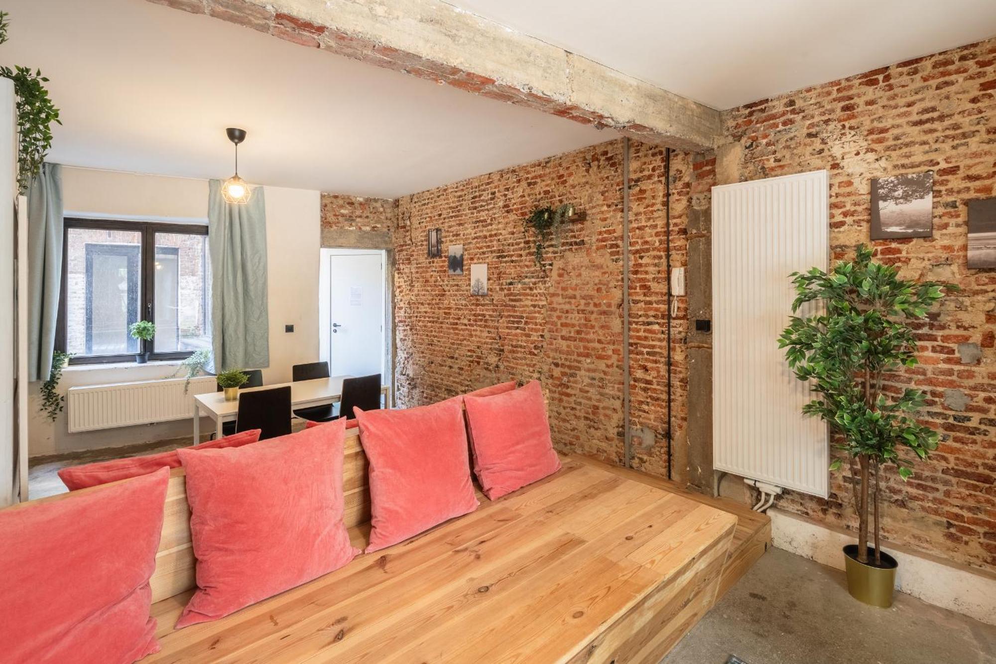 The Industrial Apartments Antwerpen Bagian luar foto