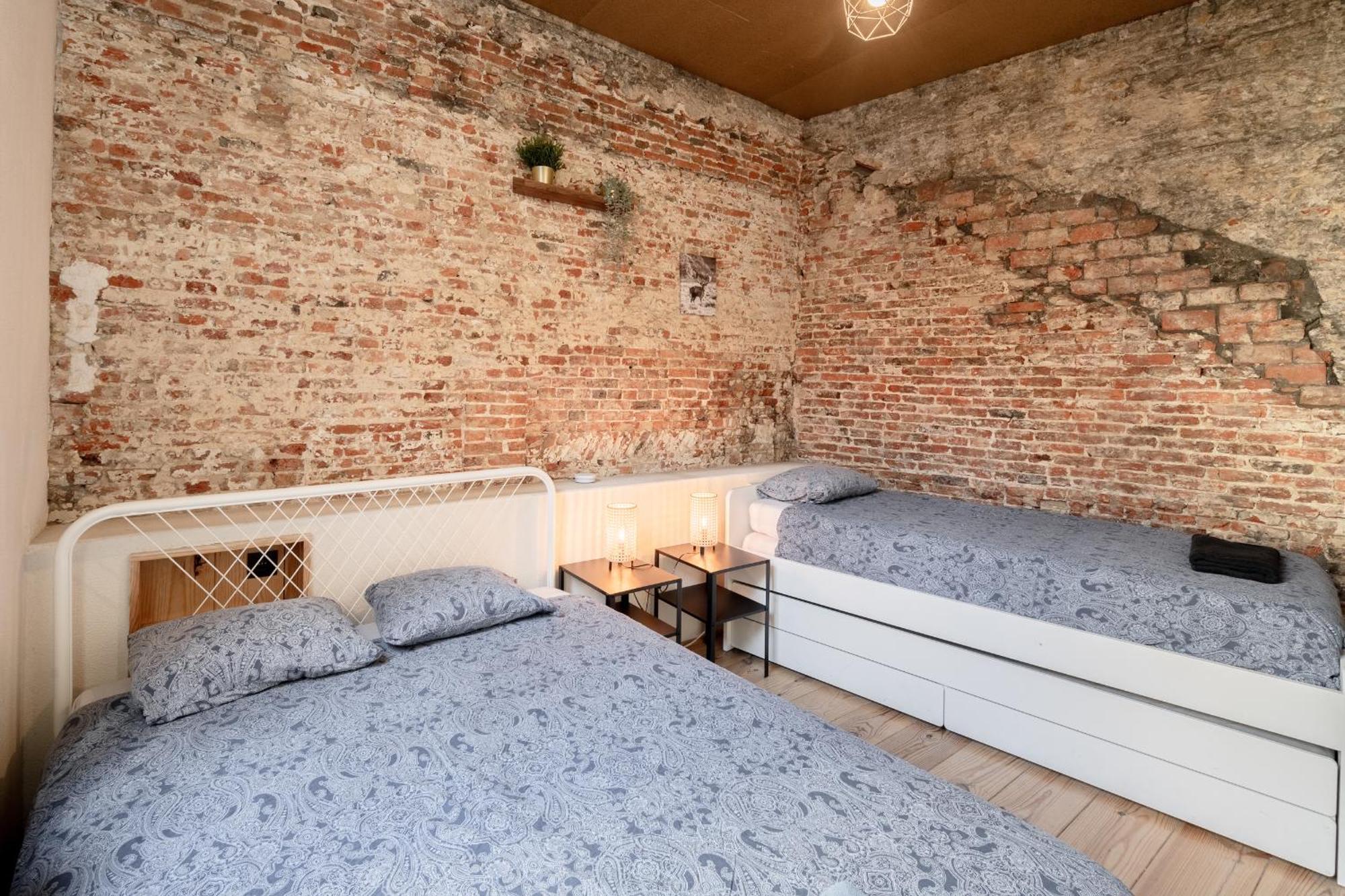 The Industrial Apartments Antwerpen Bagian luar foto
