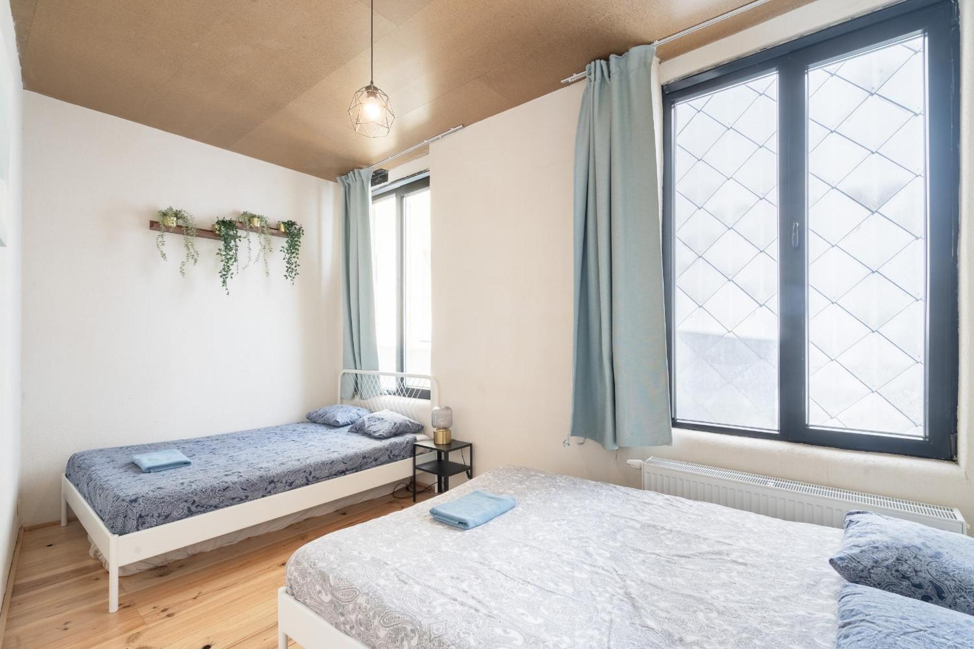 The Industrial Apartments Antwerpen Bagian luar foto